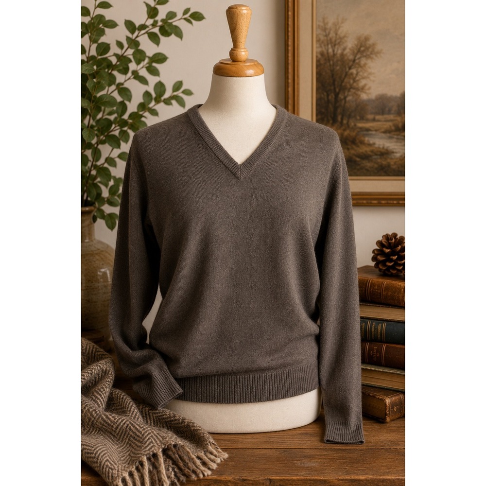 Men's V-Neck Sweater - Putty Brown